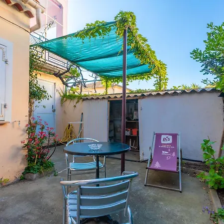 Chez Lina - Avec Terrasse לה לבאנדו