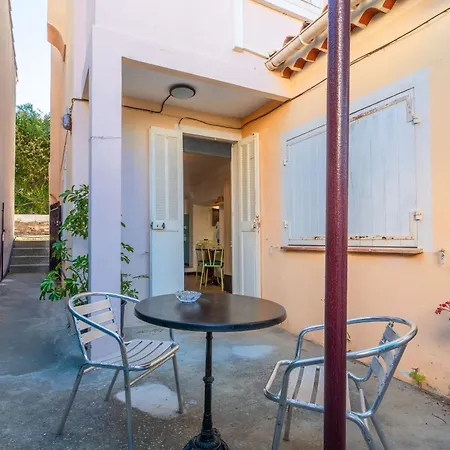 Διαμέρισμα Chez Lina *